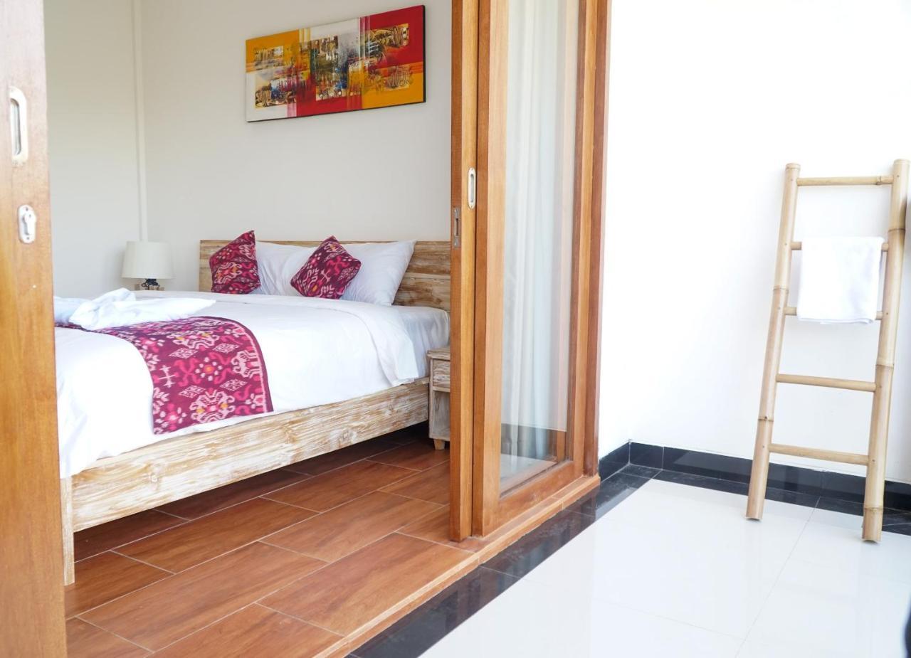 Uluwatu Seno Guesthouse & Cafe מראה חיצוני תמונה